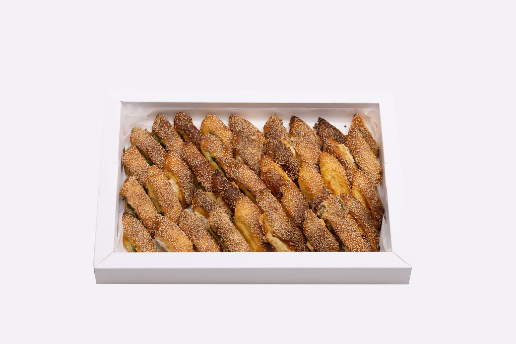 מגש מאפים מלוחים