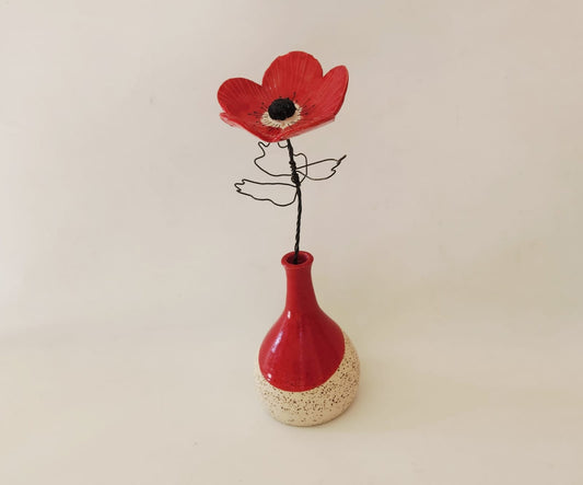 אגרטל קרמיקה עם פרח הכלנית