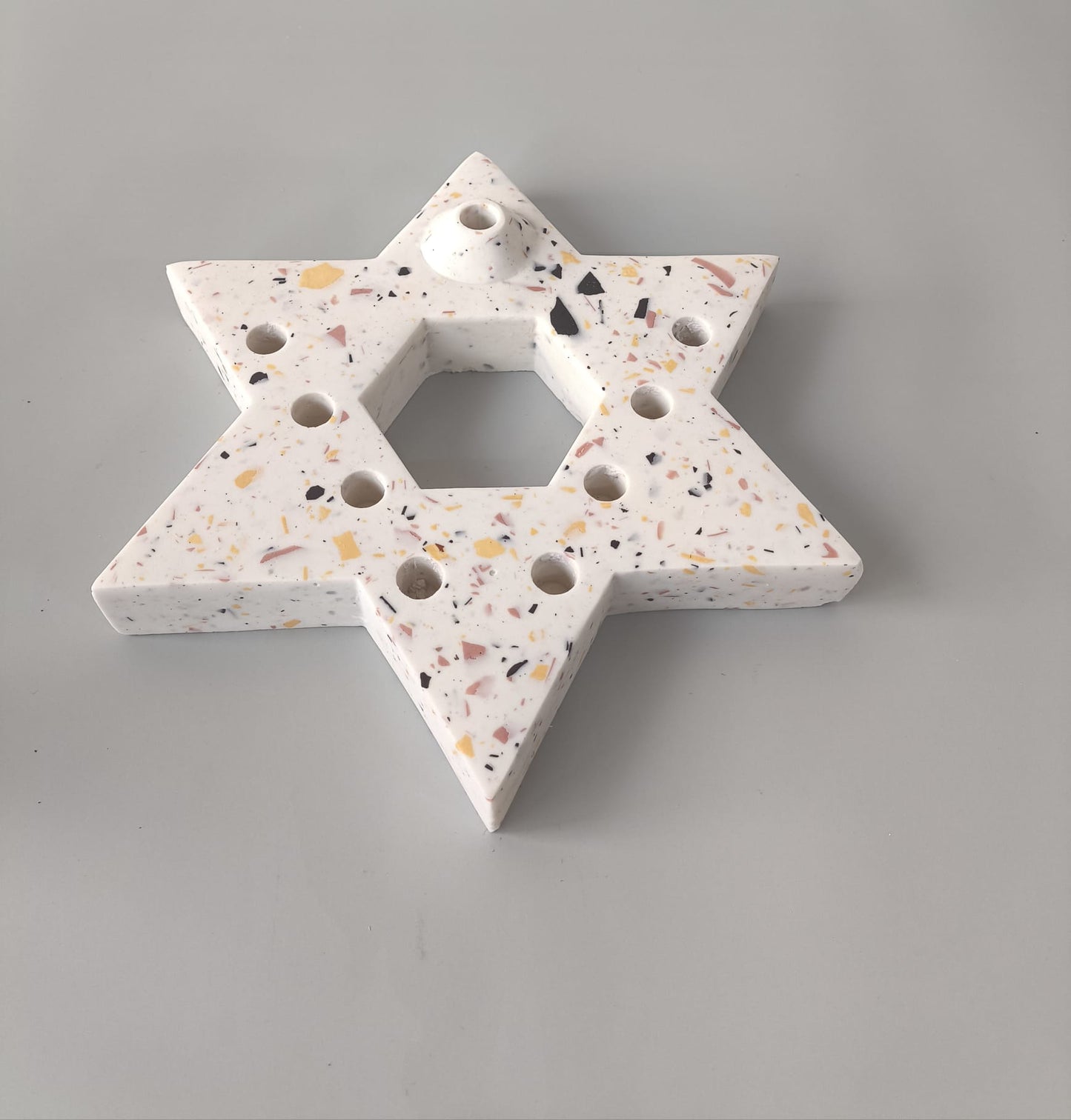 חנוכיה טראצו מגן דוד