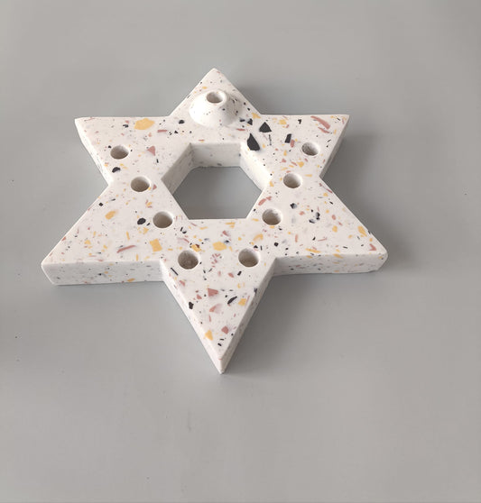 חנוכיה טראצו מגן דוד